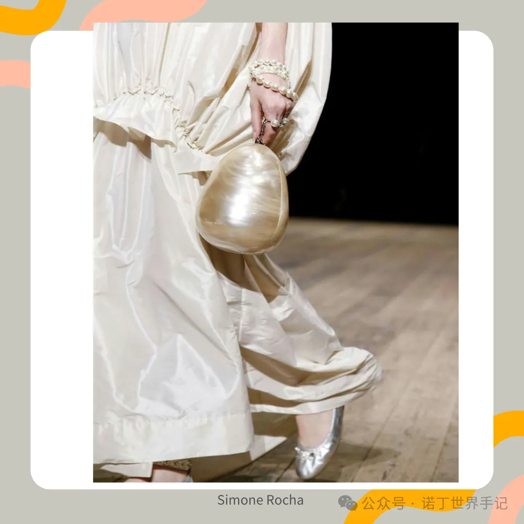 NottingW Fashionary fashion term — mother of pearl